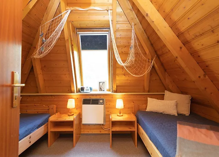 Eversand 03 بيت للعطل *